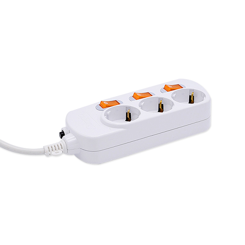 3 Outlets ซ็อกเก็ตมาตรฐานของสหภาพยุโรปที่มีสวิตช์อิสระและปุ่มป้องกันโอเวอร์โหลด 3 Outlets ซ็อกเก็ตมาตรฐานของสหภาพยุโรปที่มีสวิตช์อิสระและปุ่มป้องกันโอเวอร์โหลด